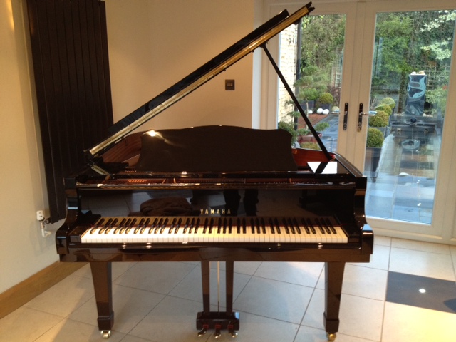 pianospeed safely deliver Yamaha C2 to Banbury Oxfordshire